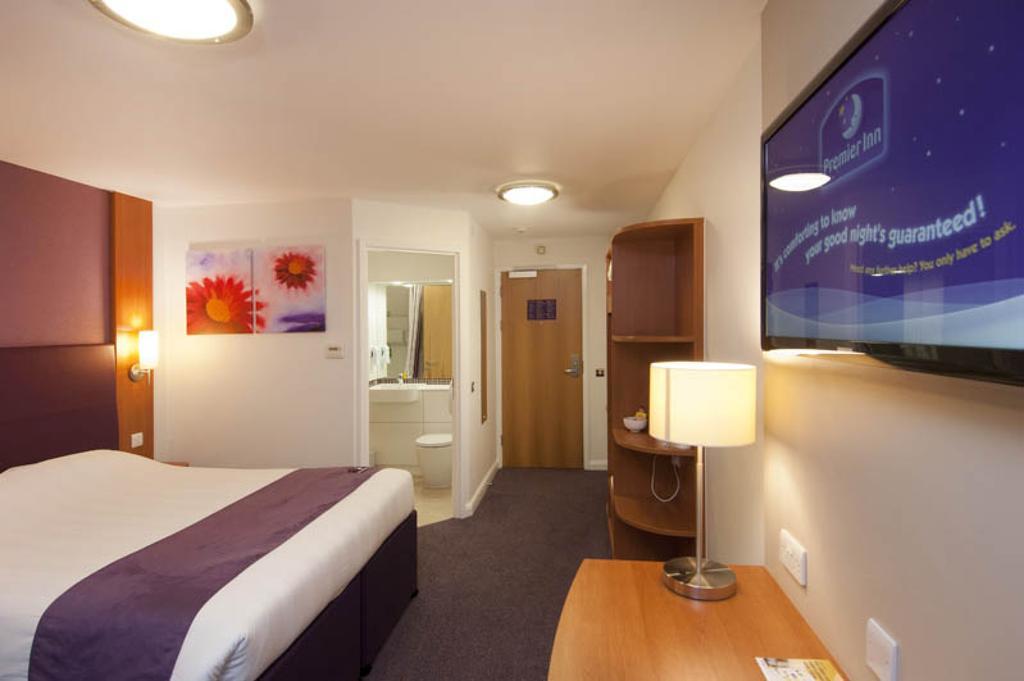 Premier Inn Kendal Central Kültér fotó